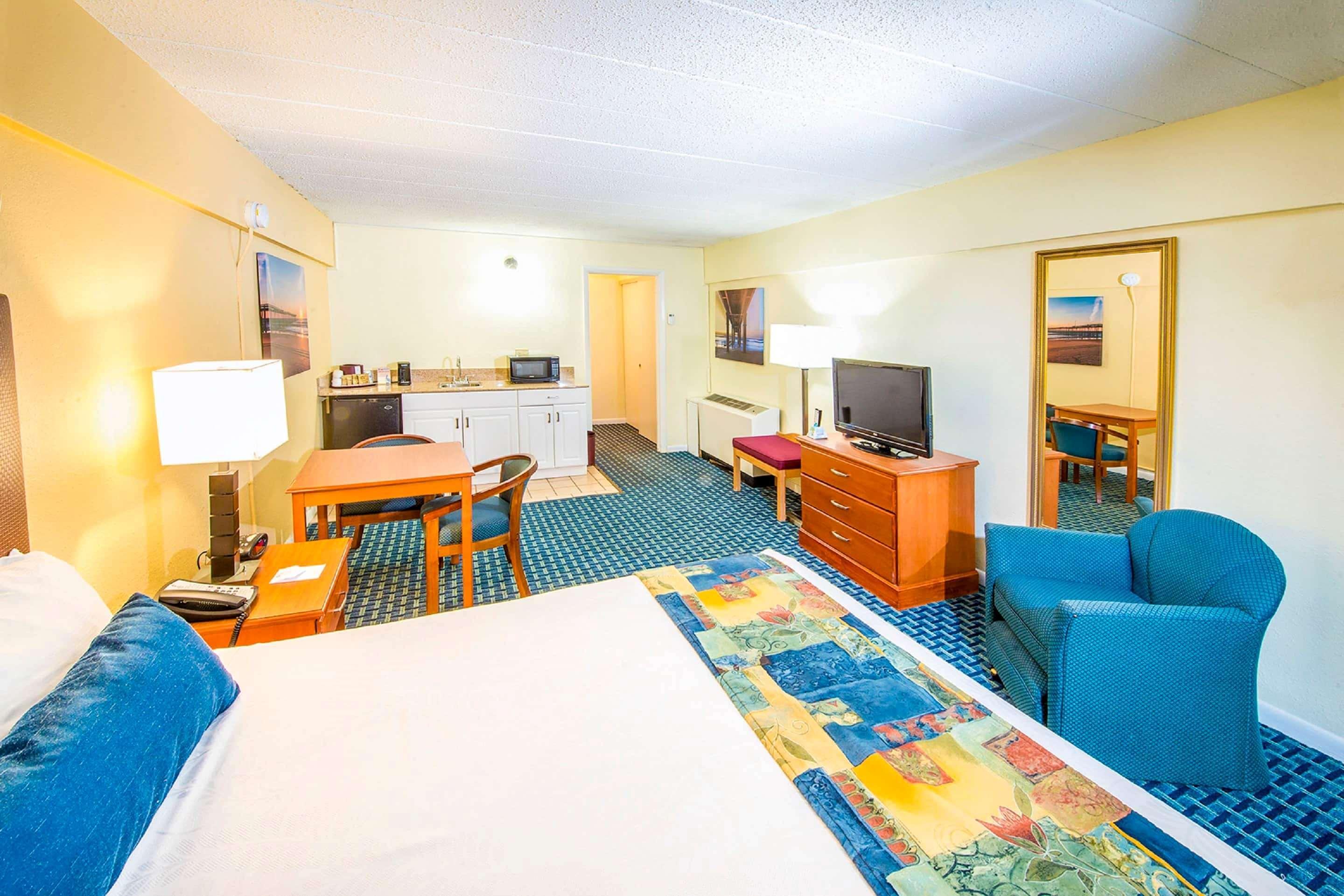 Ramada By Wyndham Virginia Beach Dış mekan fotoğraf