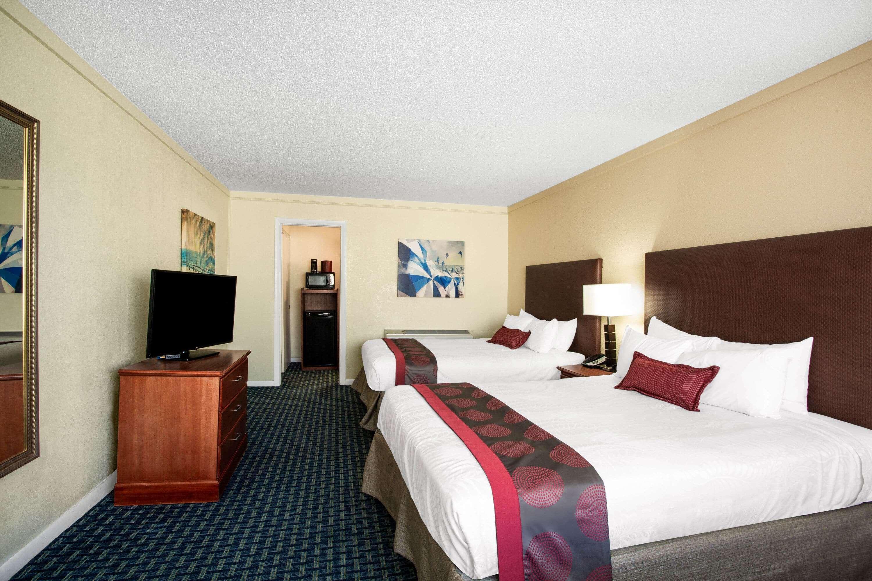Ramada By Wyndham Virginia Beach Dış mekan fotoğraf