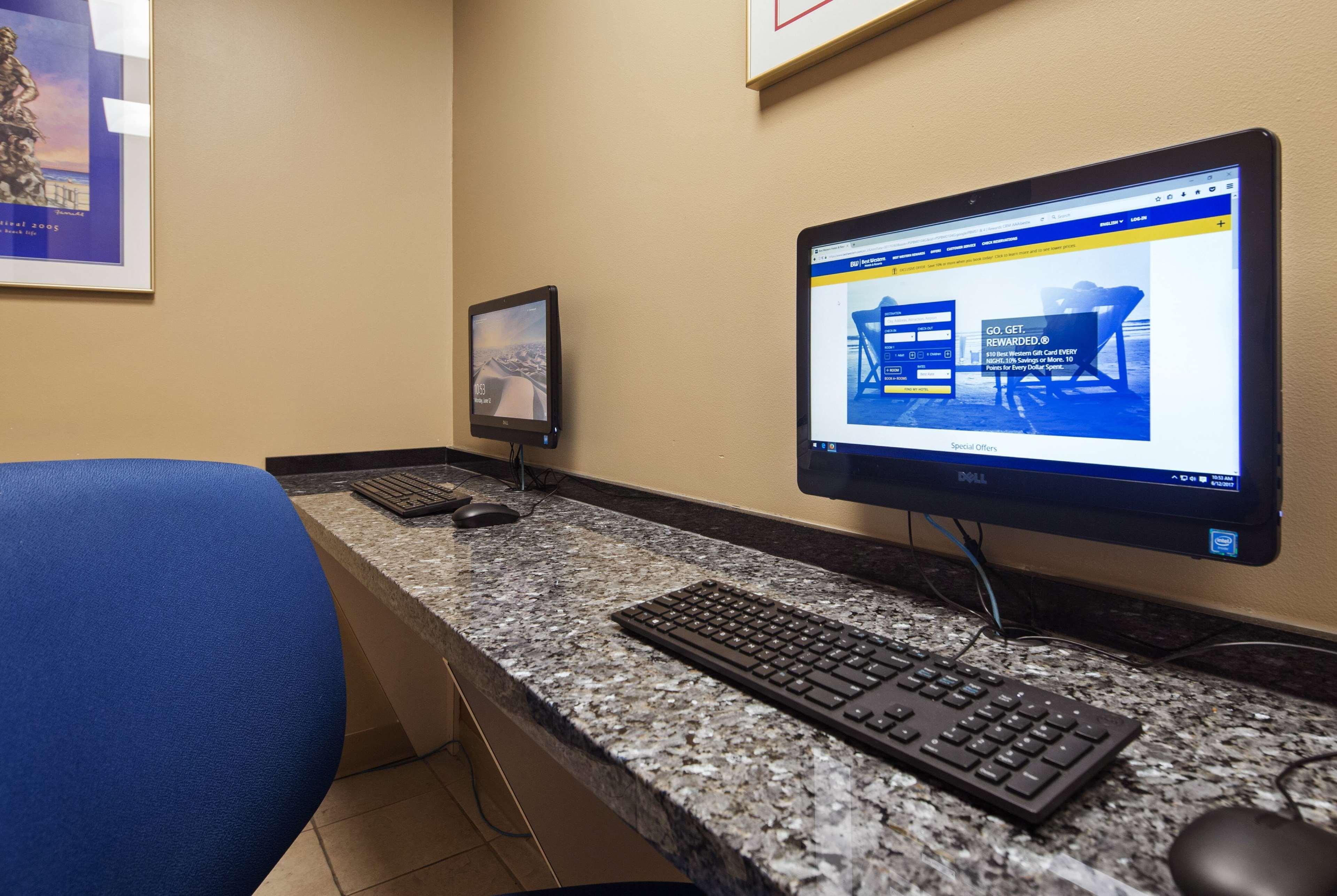 Ramada By Wyndham Virginia Beach Dış mekan fotoğraf